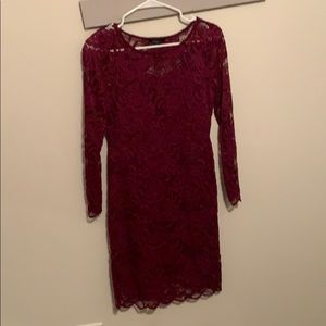 Long sleeve lace maroon cocktail dress